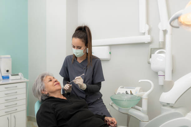 Best Emergency Treatment for Toothache in Okawvle, IL