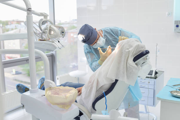 Best Weekend Emergency Dentist in Okawvle, IL